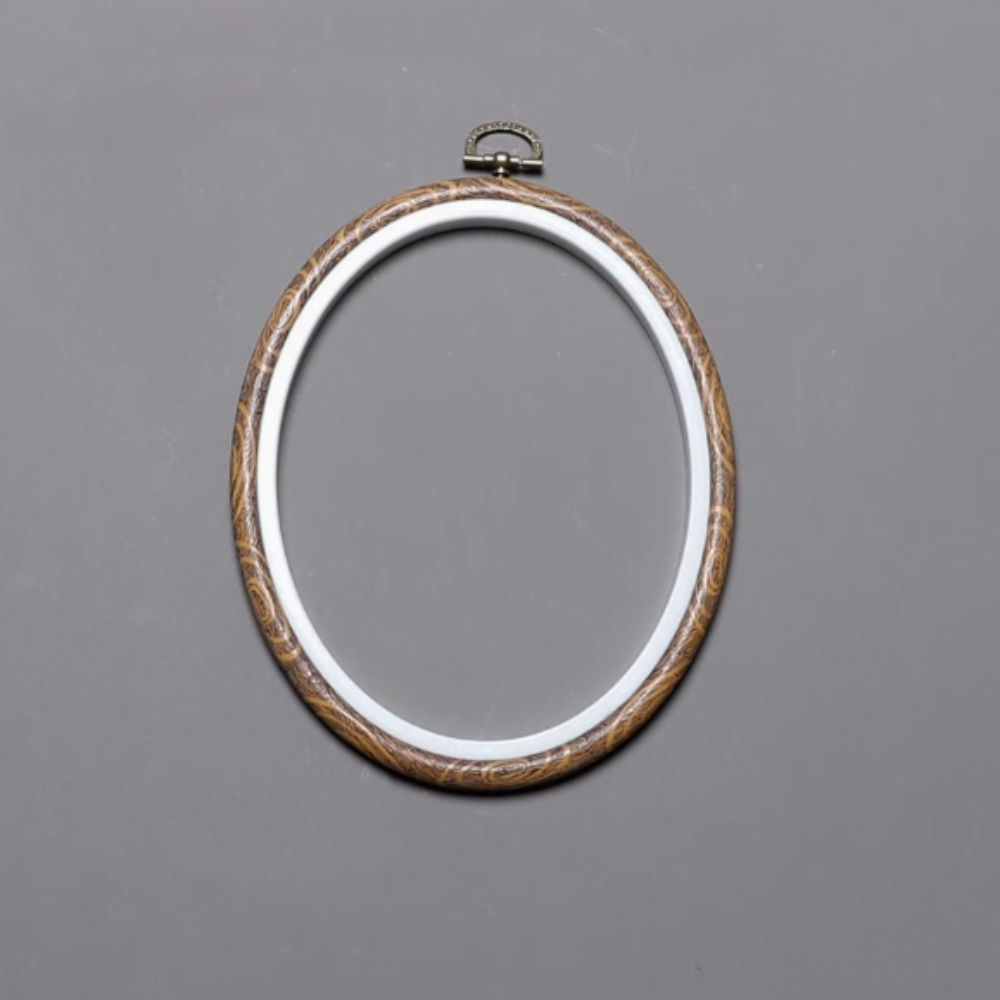 Round and Oval Embroidery Hoop Natural Material Adjustable For Embroidery, Cross Stitch and Ornaments